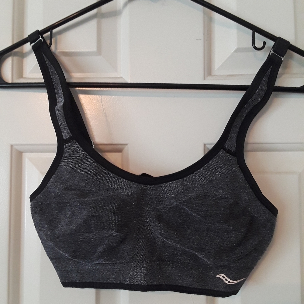 Saucony sports bra